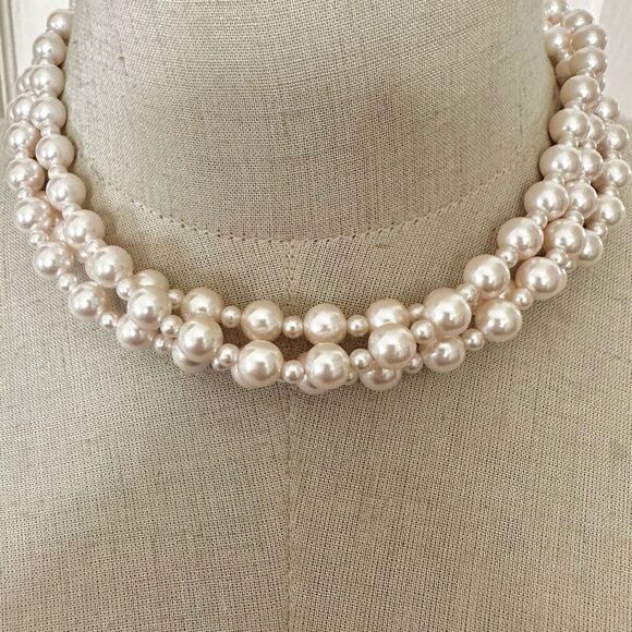 Faux pearl multi strand choker necklace - Picture 1 of 6